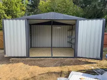 Гараж для мототехники и хозяйственных нужд в графитовом цвете в СТ Микробиология, Рузский г.о, МО