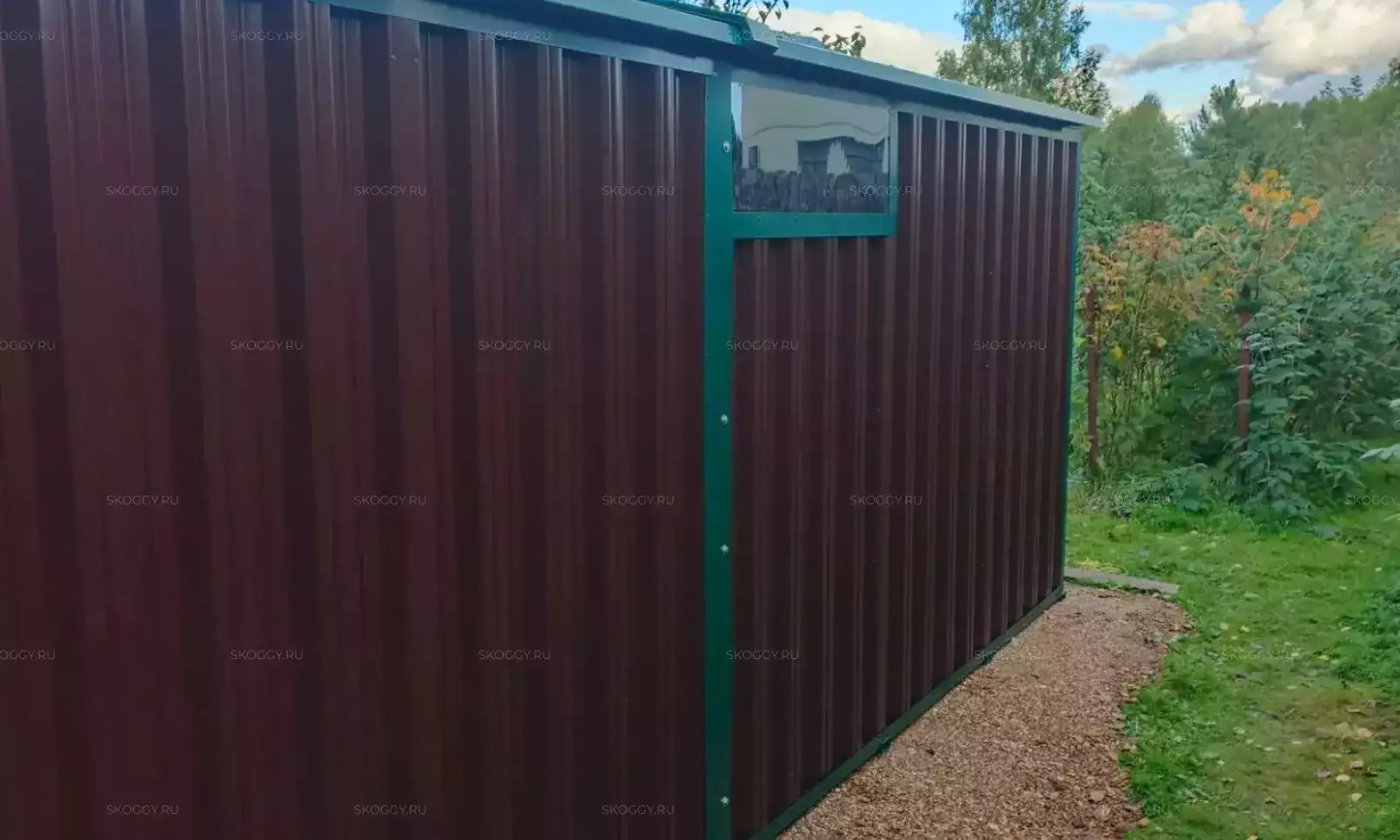 Металлический хозблок SKOGGY c роллетой